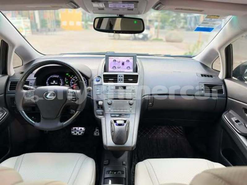 Big with watermark lexus hs svay rieng province bavet 10151