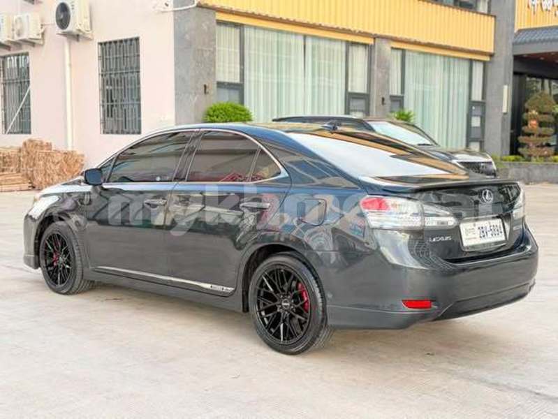Big with watermark lexus hs svay rieng province bavet 10151
