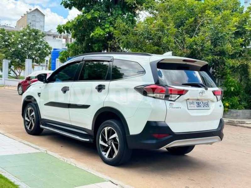 Big with watermark toyota rush svay rieng province bavet 10154