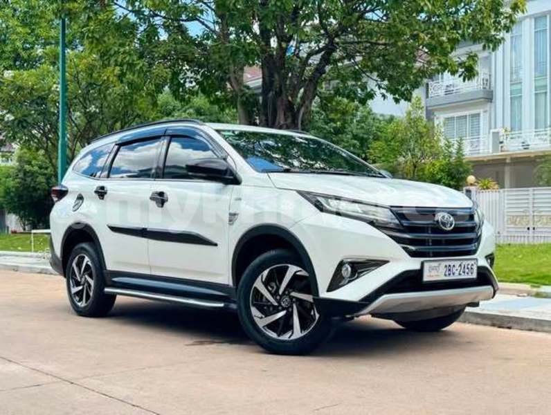 Big with watermark toyota rush svay rieng province bavet 10154