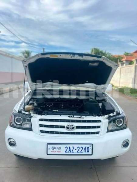Big with watermark toyota highlander svay rieng province bavet 10160