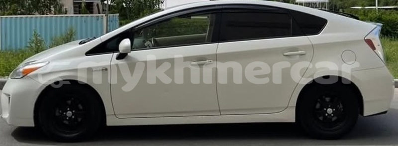 Big with watermark toyota prius phnom penh phnom penh 10168