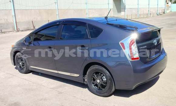 Buy Used Toyota Prius Other Car in Phnom Penh in Phnom Penh