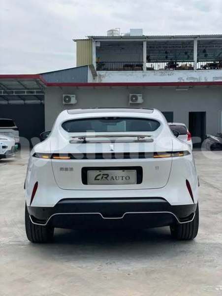 Big with watermark hyundai accent ratanakiri province banlung 10205