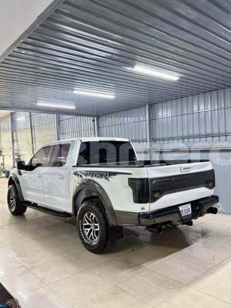 Big with watermark ford f 150 svay rieng province bavet 10215