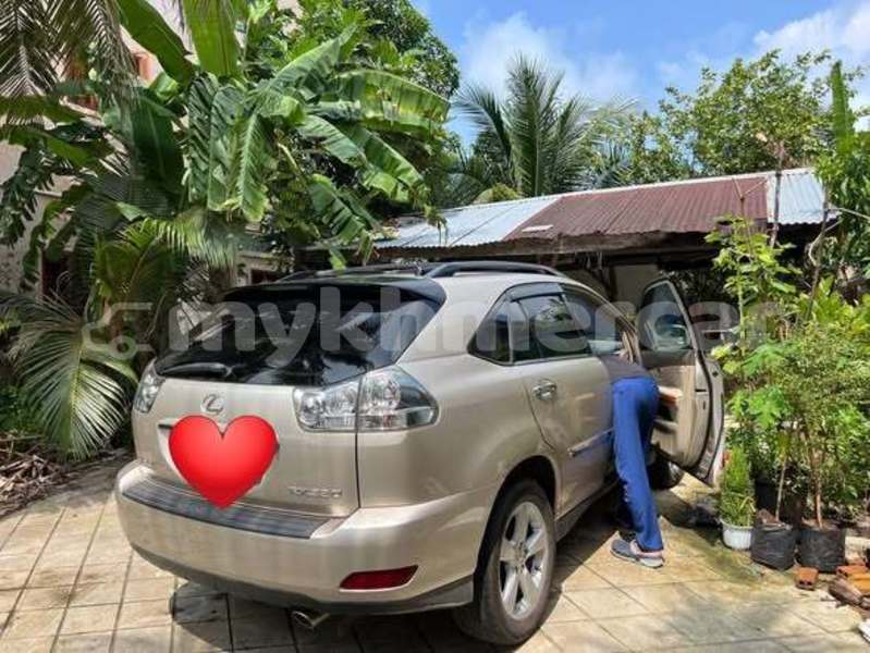 Big with watermark toyota rav4 svay rieng province bavet 10217