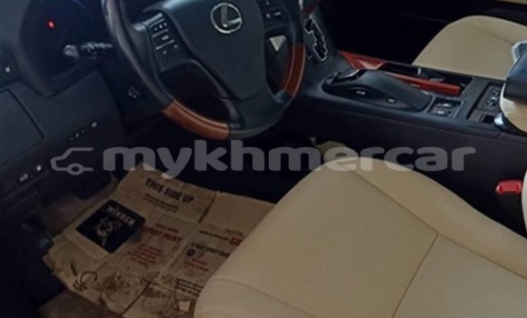 Buy Used Lexus RX 350 White Car in Phnom Penh in Phnom Penh Buy Used Lexus RX 350 White Car in Phnom Penh in Phnom Penh