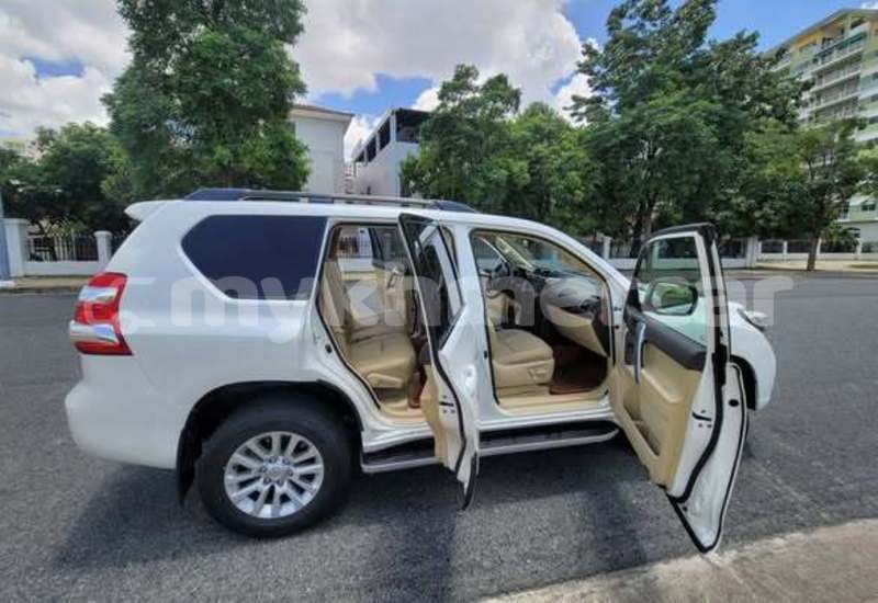 Big with watermark toyota land cruiser prado svay rieng province bavet 10225