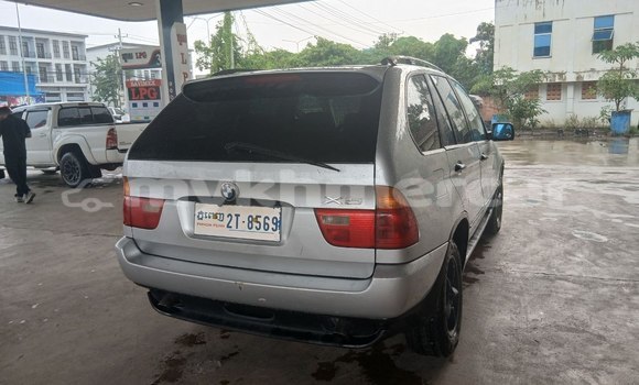 Acheter Occasion Voiture BMW X5 Gris à Phnom Penh, Phnom Penh Acheter Occasion Voiture BMW X5 Gris à Phnom Penh, Phnom Penh