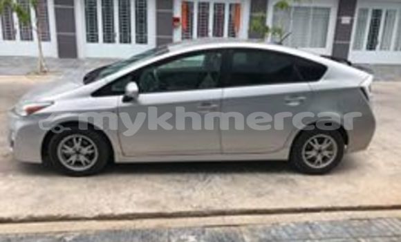 Buy Used Toyota Prius Silver Car in Phnom Penh in Phnom Penh Buy Used Toyota Prius Silver Car in Phnom Penh in Phnom Penh