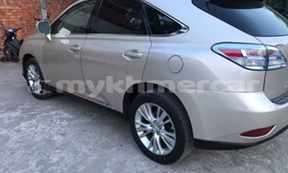 Buy Used Lexus RX Silver Car in Phnom Penh in Phnom Penh Buy Used Lexus RX Silver Car in Phnom Penh in Phnom Penh