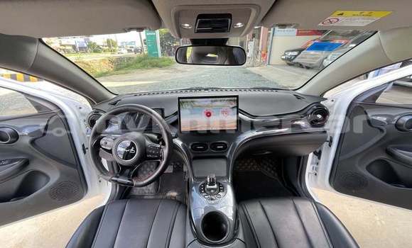Buy Used BYD E6 White Car in Phnom Penh in Phnom Penh Buy Used BYD E6 White Car in Phnom Penh in Phnom Penh