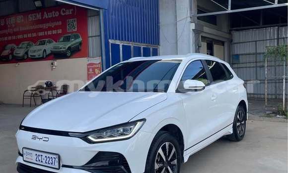 Buy Used BYD E6 White Car in Phnom Penh in Phnom Penh Buy Used BYD E6 White Car in Phnom Penh in Phnom Penh