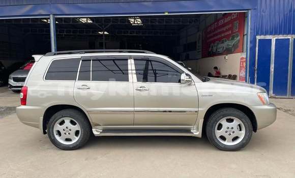 Buy Used Toyota Highlander Other Car in Phnom Penh in Phnom Penh Buy Used Toyota Highlander Other Car in Phnom Penh in Phnom Penh