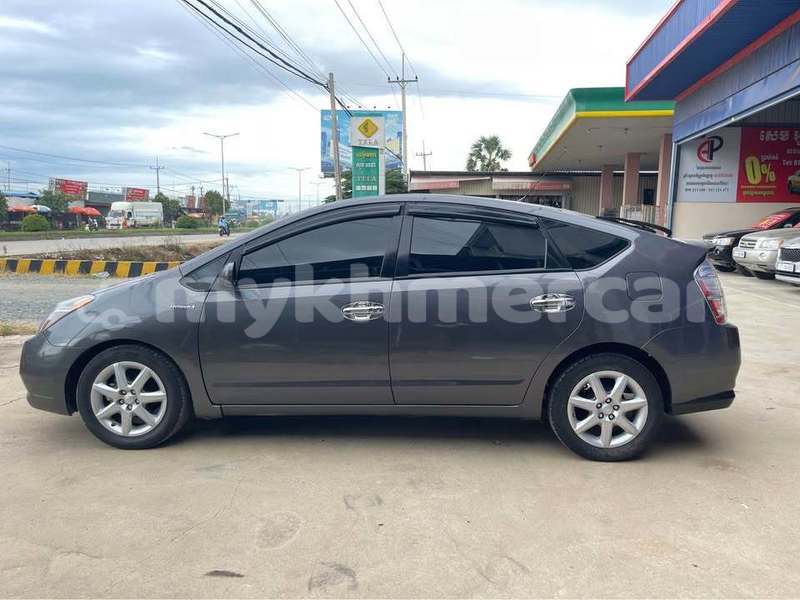 Big with watermark toyota prius phnom penh phnom penh 10267