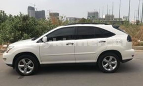Buy Used Lexus RX 330 White Car in Phnom Penh in Phnom Penh Buy Used Lexus RX 330 White Car in Phnom Penh in Phnom Penh
