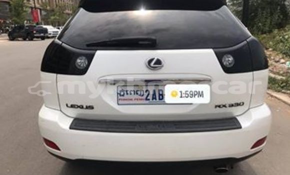Buy Used Lexus RX 330 White Car in Phnom Penh in Phnom Penh Buy Used Lexus RX 330 White Car in Phnom Penh in Phnom Penh