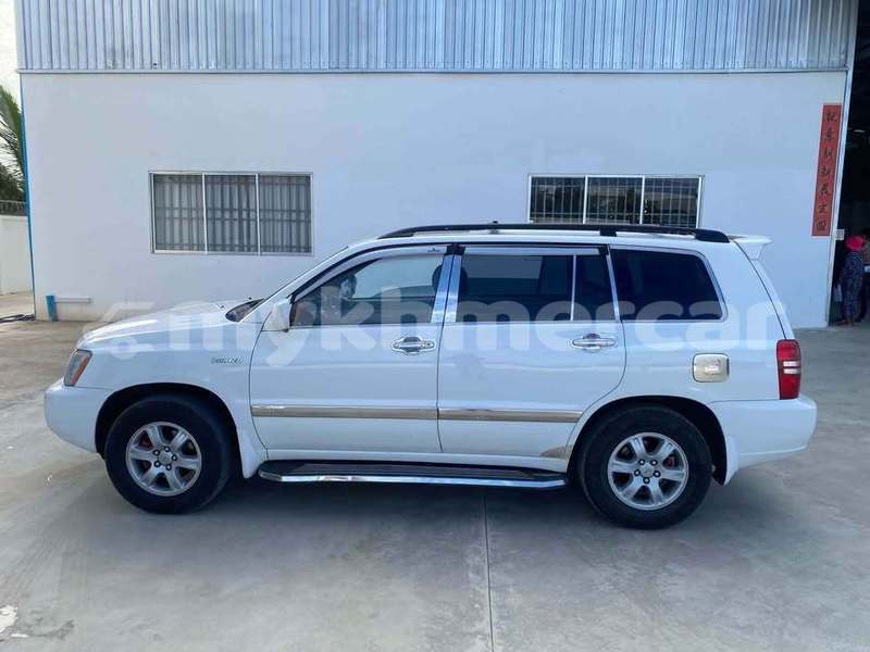Big with watermark toyota highlander phnom penh phnom penh 10276