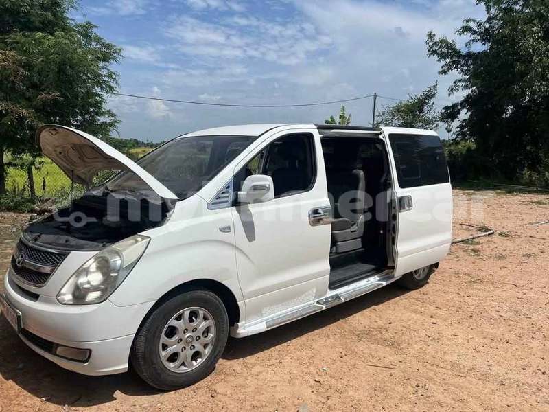 Big with watermark hyundai starex phnom penh phnom penh 10277