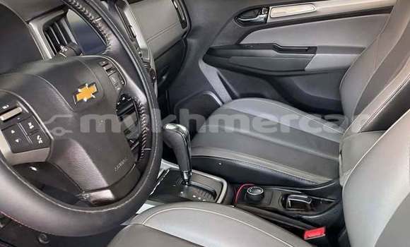 Buy Used Chevrolet Colorado White Car in Phnom Penh in Phnom Penh Buy Used Chevrolet Colorado White Car in Phnom Penh in Phnom Penh