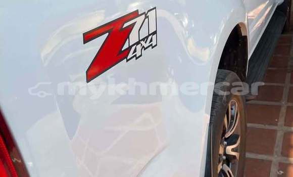 Buy Used Chevrolet Colorado White Car in Phnom Penh in Phnom Penh Buy Used Chevrolet Colorado White Car in Phnom Penh in Phnom Penh