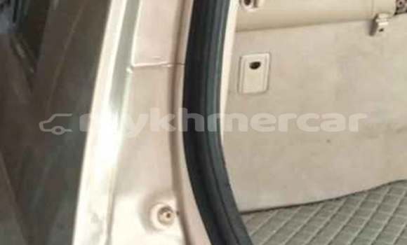 Buy Used Toyota Highlander Other Car in Phnom Penh in Phnom Penh Buy Used Toyota Highlander Other Car in Phnom Penh in Phnom Penh