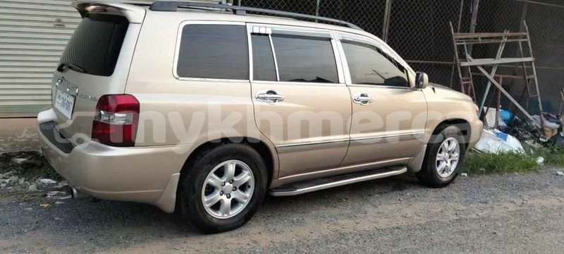 Big with watermark toyota highlander phnom penh phnom penh 10286