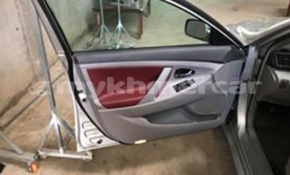 Buy Used Toyota Camry White Car in Phnom Penh in Phnom Penh Buy Used Toyota Camry White Car in Phnom Penh in Phnom Penh