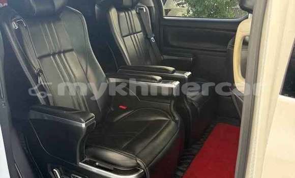 Buy Used Toyota Alphard White Car in Bavet in Svay Rieng Province Buy Used Toyota Alphard White Car in Bavet in Svay Rieng Province