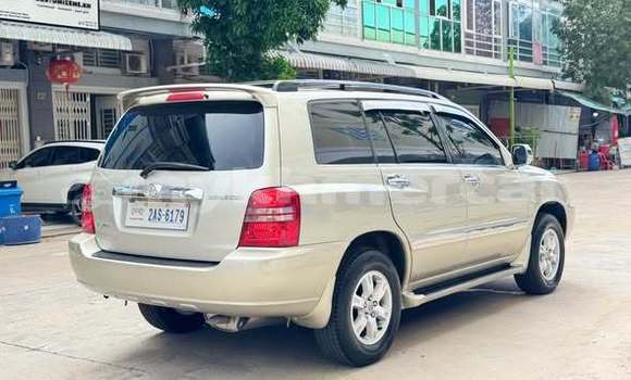 Buy Used Toyota Highlander Other Car in Bavet in Svay Rieng Province Buy Used Toyota Highlander Other Car in Bavet in Svay Rieng Province