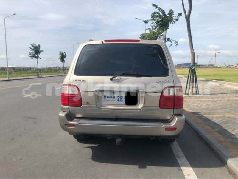 Big with watermark toyota 4runner svay rieng province bavet 10302