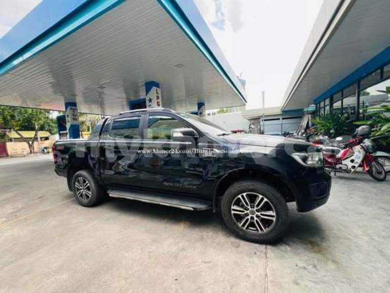 Big with watermark toyota land cruiser svay rieng province bavet 10307