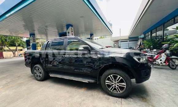 Buy Used Toyota Land Cruiser Other Car in Bavet in Svay Rieng Province