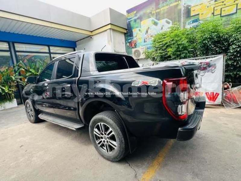 Big with watermark toyota land cruiser svay rieng province bavet 10307