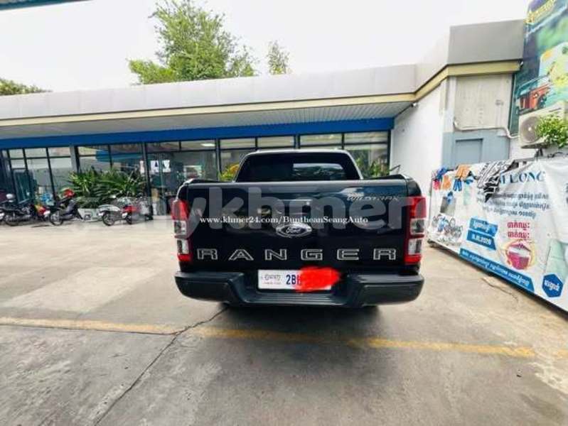Big with watermark toyota land cruiser svay rieng province bavet 10307