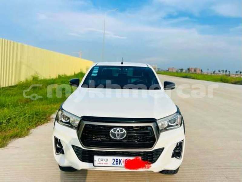 Big with watermark toyota regius svay rieng province bavet 10309