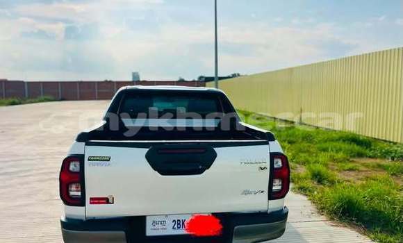 Buy Used Toyota Regius Other Car in Bavet in Svay Rieng Province Buy Used Toyota Regius Other Car in Bavet in Svay Rieng Province