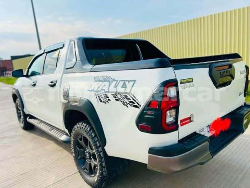 Big with watermark toyota regius svay rieng province bavet 10309