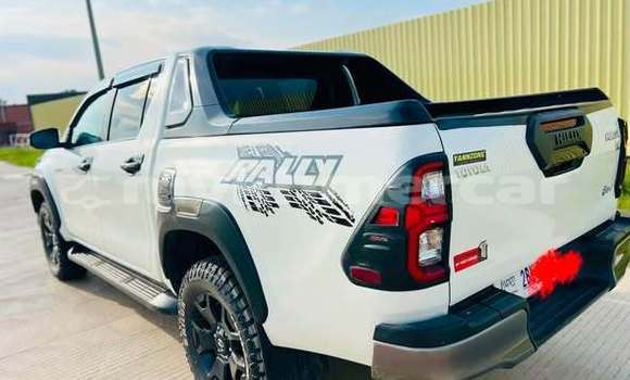 Buy Used Toyota Regius Other Car in Bavet in Svay Rieng Province Buy Used Toyota Regius Other Car in Bavet in Svay Rieng Province