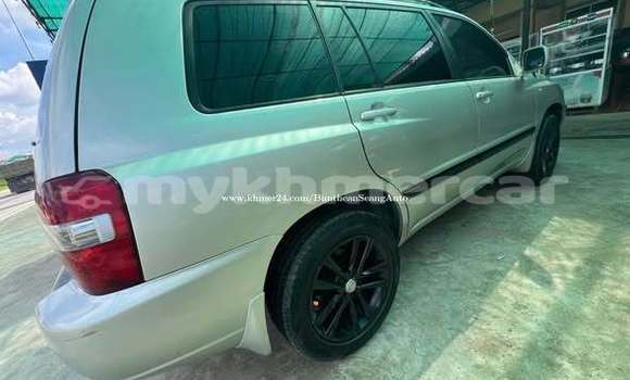 Buy Used Toyota Highlander Other Car in Bavet in Svay Rieng Province Buy Used Toyota Highlander Other Car in Bavet in Svay Rieng Province