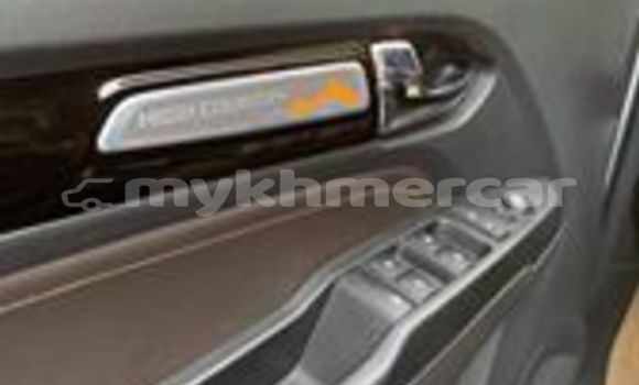 Buy Used Chevrolet Colorado White Car in Phnom Penh in Phnom Penh Buy Used Chevrolet Colorado White Car in Phnom Penh in Phnom Penh