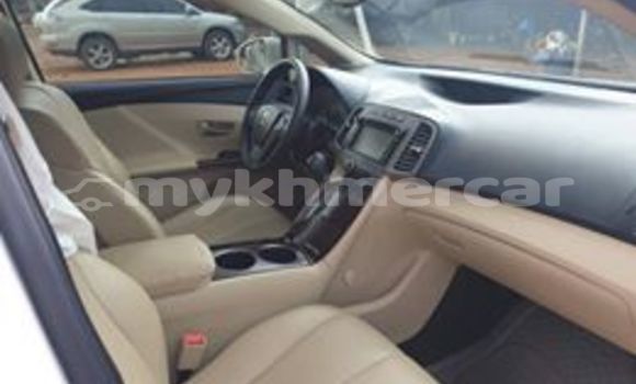 Buy Used Toyota Avanza White Car in Phnom Penh in Phnom Penh Buy Used Toyota Avanza White Car in Phnom Penh in Phnom Penh