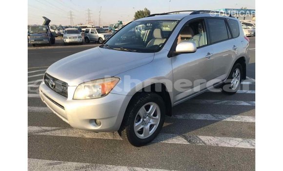 Acheter Import Utilitaire Toyota HiAce Autre à Import - Dubai, Kampot Province Acheter Import Utilitaire Toyota HiAce Autre à Import - Dubai, Kampot Province