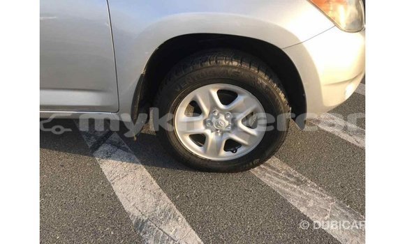 Acheter Import Utilitaire Toyota HiAce Autre à Import - Dubai, Kampot Province Acheter Import Utilitaire Toyota HiAce Autre à Import - Dubai, Kampot Province