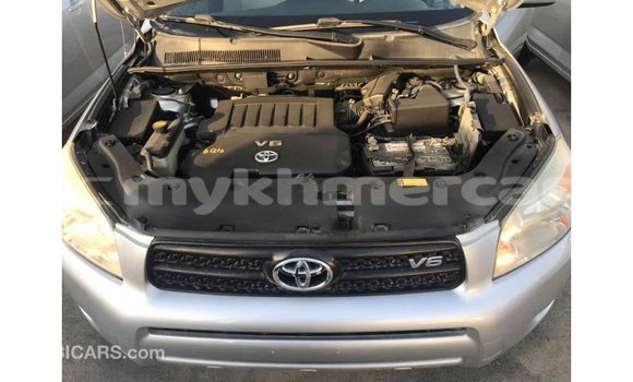 Acheter Import Utilitaire Toyota HiAce Autre à Import - Dubai, Kampot Province Acheter Import Utilitaire Toyota HiAce Autre à Import - Dubai, Kampot Province