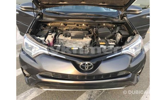 Acheter Import Utilitaire Toyota HiAce Noir à Import - Dubai, Kampot Province Acheter Import Utilitaire Toyota HiAce Noir à Import - Dubai, Kampot Province