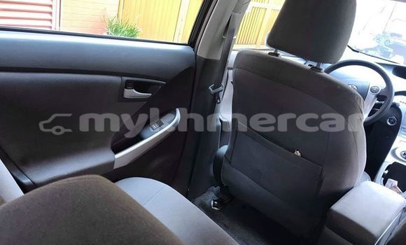 Buy Used Toyota Prius White Car in Phnom Penh in Phnom Penh Buy Used Toyota Prius White Car in Phnom Penh in Phnom Penh