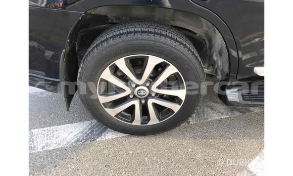 Acheter Import Voiture Toyota Land Cruiser Noir à Import - Dubai, Kampot Province Acheter Import Voiture Toyota Land Cruiser Noir à Import - Dubai, Kampot Province