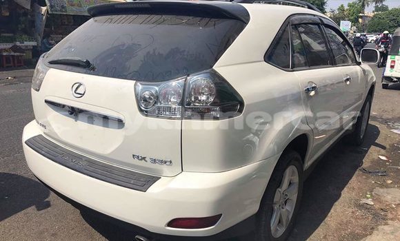 Buy Used Lexus RX 330 White Car in Phnom Penh in Phnom Penh Buy Used Lexus RX 330 White Car in Phnom Penh in Phnom Penh