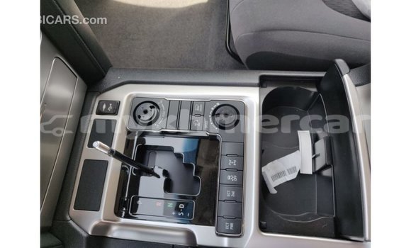 Acheter Import Voiture Toyota Land Cruiser Noir à Import - Dubai, Kampot Province Acheter Import Voiture Toyota Land Cruiser Noir à Import - Dubai, Kampot Province